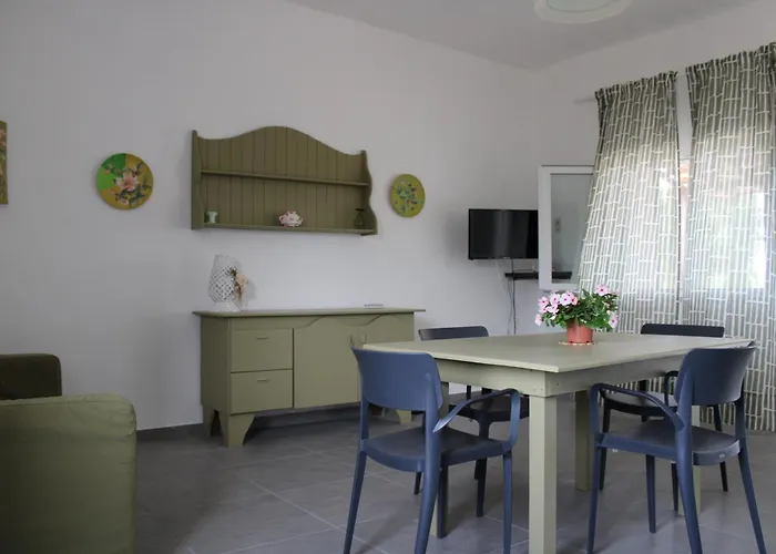 Casa Bouganville villetta tra le vigne e il mare